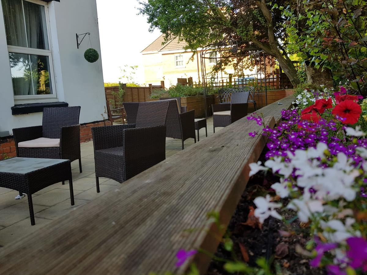 Finedon Lodge Wellingborough Exterior foto